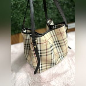 Burberry Haymarket Centerbury hand bag